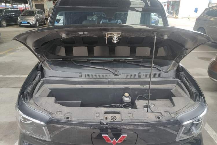 Used Wuling Zhiguang New Energy 2025 Comfort Model Engine Bay