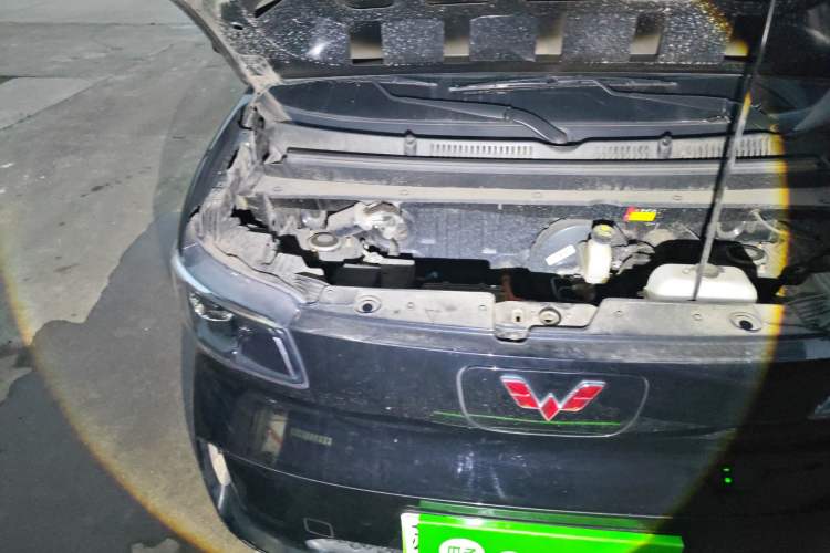 Used Wuling Zhiguang New Energy 2025 Comfort Model Engine Bay Right