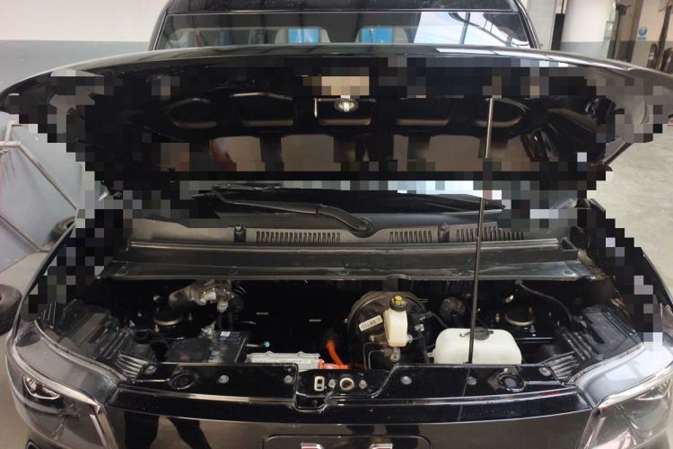 Used Wuling Zhiguang New Energy 2025 Standard Model Engine Bay