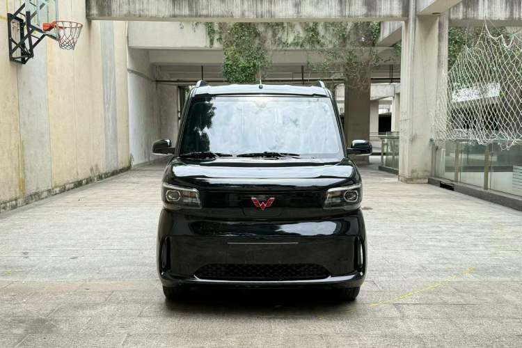Used Wuling Zhiguang New Energy 2025 Comfort Model Exterior 1