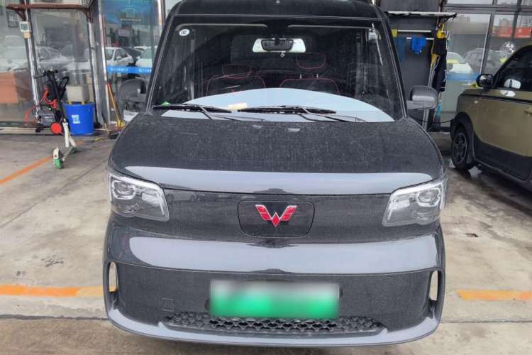 Used Wuling Zhiguang New Energy 2025 Comfort Model Exterior 1