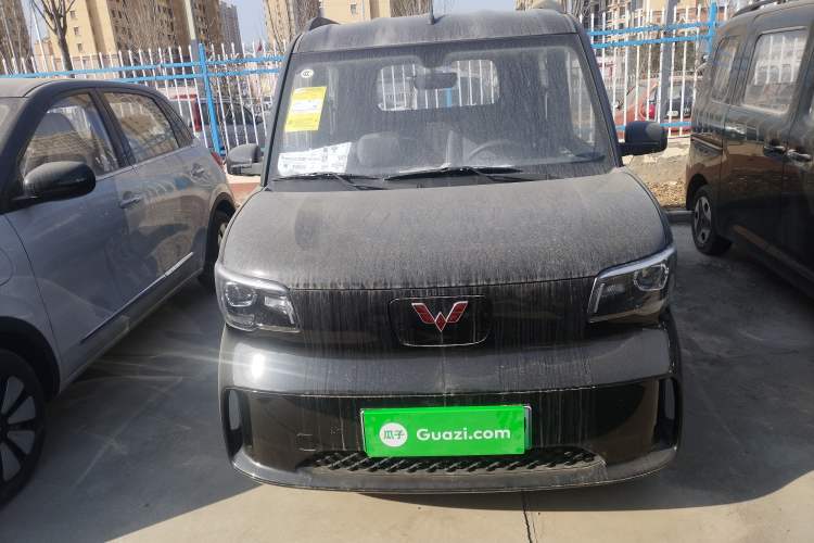Used Wuling Zhiguang New Energy 2025 Comfort Model Exterior 1