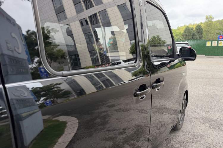 Used Wuling Zhiguang New Energy 2025 Comfort Model Exterior 13