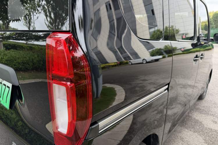 Used Wuling Zhiguang New Energy 2025 Comfort Model Exterior 15