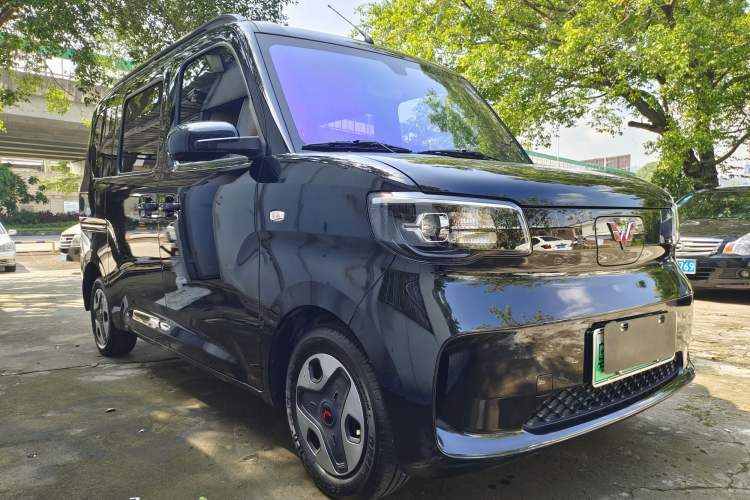 Used Wuling Zhiguang New Energy 2025 Comfort Model Exterior 2