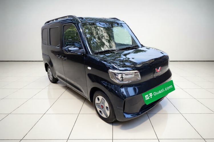 Used Wuling Zhiguang New Energy 2025 Comfort Model Exterior 2