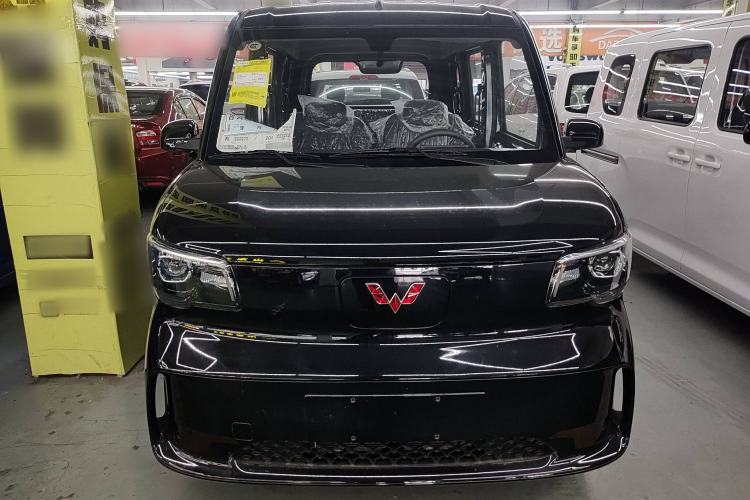 Used Wuling Zhiguang New Energy 2025 Standard Model Exterior 3