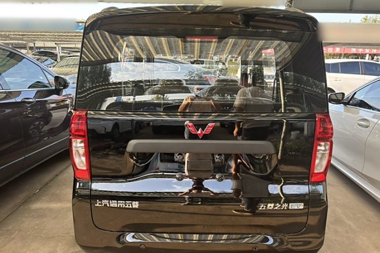 Used Wuling Zhiguang New Energy 2025 Comfort Model Exterior 3