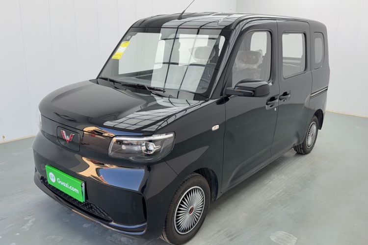 Used Wuling Zhiguang New Energy 2025 Standard Model Exterior 4