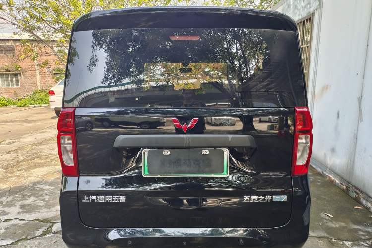 Used Wuling Zhiguang New Energy 2025 Comfort Model Exterior 4
