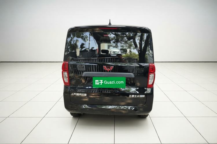 Used Wuling Zhiguang New Energy 2025 Comfort Model Exterior 4