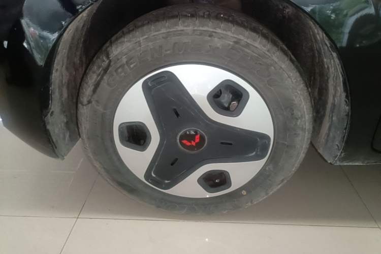 Used Wuling Zhiguang New Energy 2025 Comfort Model Exterior 4