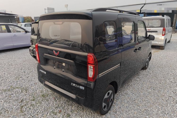 Used Wuling Zhiguang New Energy 2025 Comfort Model Exterior 5