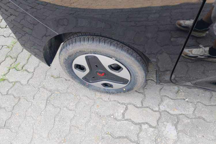 Used Wuling Zhiguang New Energy 2025 Comfort Model Exterior 5