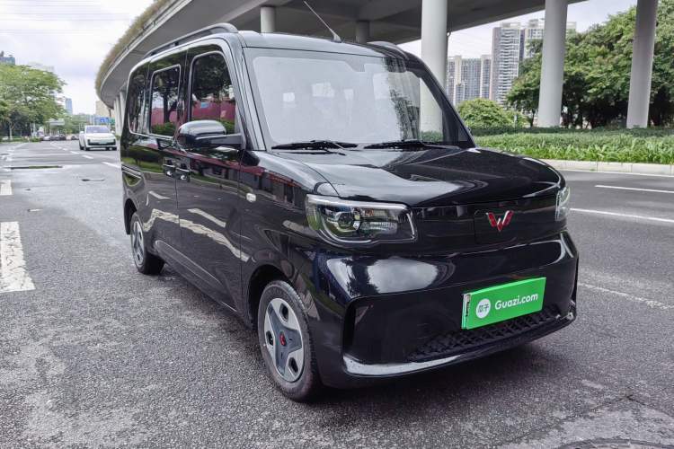Used Wuling Zhiguang New Energy 2025 Comfort Model Exterior 5