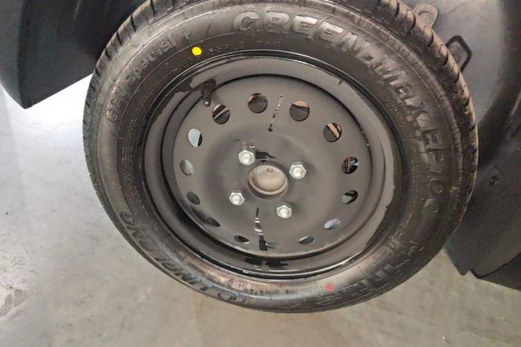 Used Wuling Zhiguang New Energy 2025 Standard Model Exterior 5