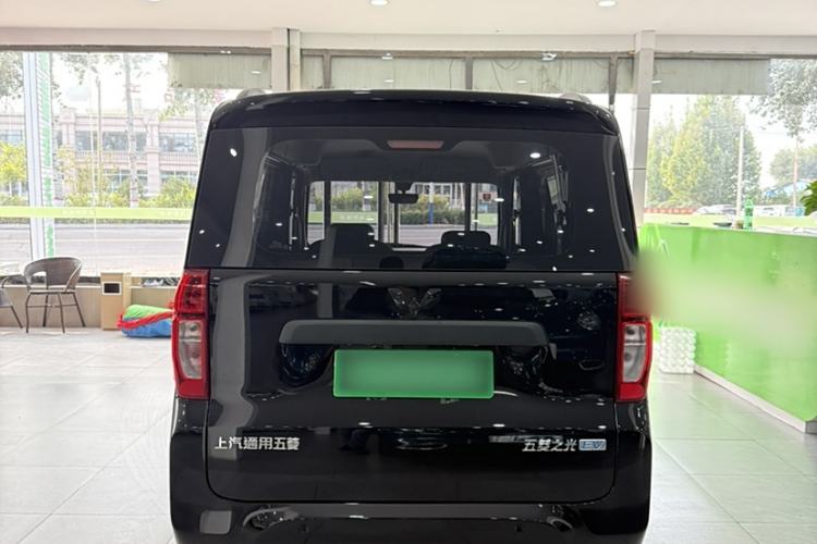 Used Wuling Zhiguang New Energy 2025 Model 305km Ambitious Edition Exterior 5
