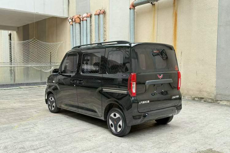 Used Wuling Zhiguang New Energy 2025 Comfort Model Exterior 6