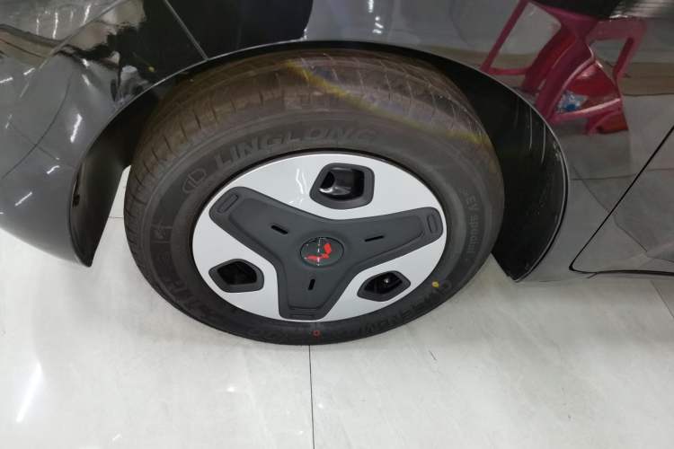 Used Wuling Zhiguang New Energy 2025 Comfort Model Exterior 7