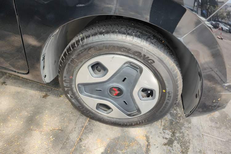 Used Wuling Zhiguang New Energy 2025 Comfort Model Exterior 7