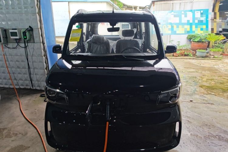 Used Wuling Zhiguang New Energy 2025 Model 305km Ambitious Edition Front
