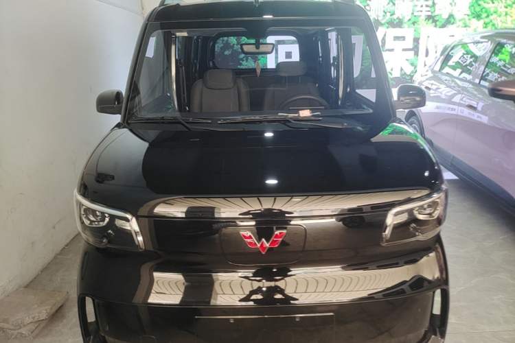 Used Wuling Zhiguang New Energy 2025 Standard Model Front