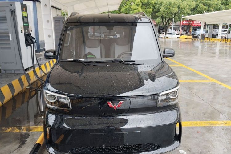 Used Wuling Zhiguang New Energy 2025 Model 305km Ambitious Edition Front