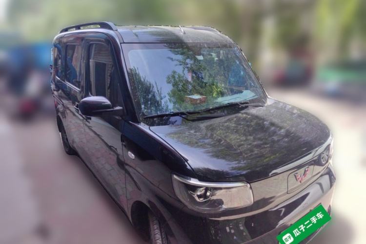 Used Wuling Zhiguang New Energy 2025 Model 305km Ambitious Edition Front Right 45 Deg
