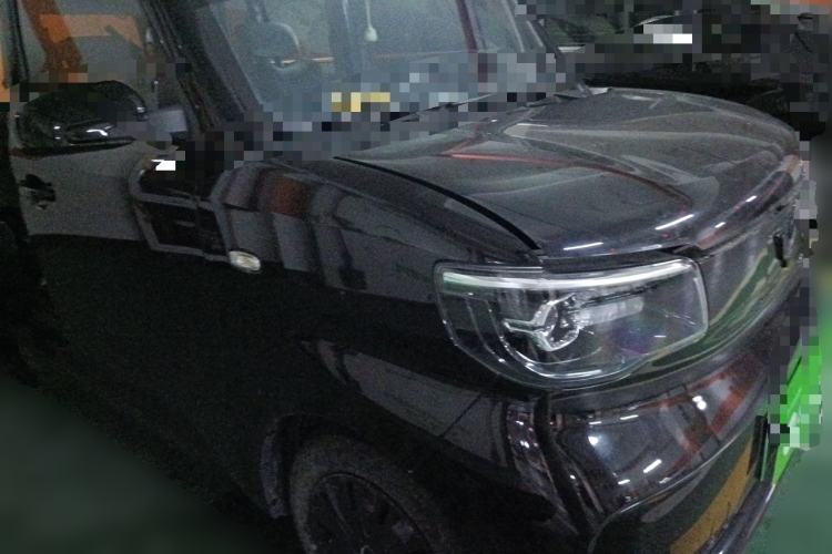 Used Wuling Zhiguang New Energy 2025 Comfort Model Front Right 45 Deg
