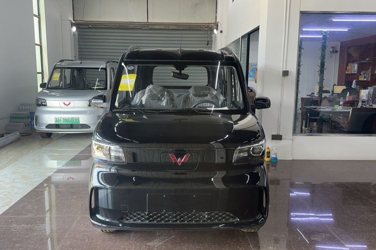 Used Wuling Zhiguang New Energy 2025 Model 305km Ambitious Edition Front