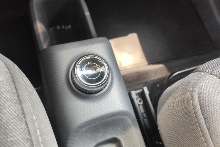 Used Wuling Zhiguang New Energy 2025 Comfort Model Gear Lever