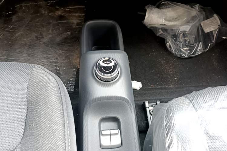 Used Wuling Zhiguang New Energy 2025 Comfort Model Gear Lever