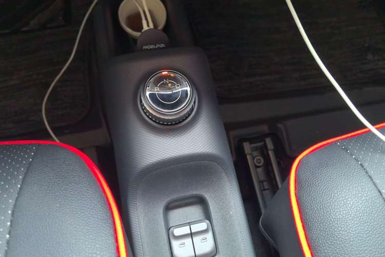 Used Wuling Zhiguang New Energy 2025 Comfort Model Gear Lever