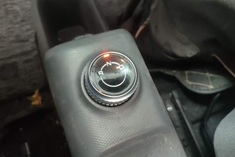 Used Wuling Zhiguang New Energy 2025 Comfort Model Gear Lever