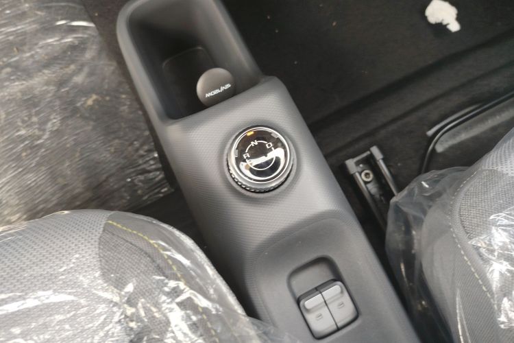 Used Wuling Zhiguang New Energy 2025 Model 305km Ambitious Edition Gear Lever