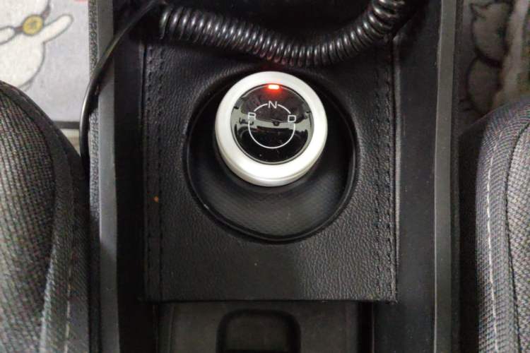 Used Wuling Zhiguang New Energy 2025 Comfort Model Gear Lever