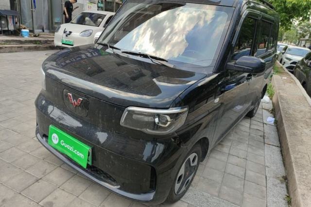 Used Wuling Zhiguang New Energy 2025 Model 305km Ambitious Edition