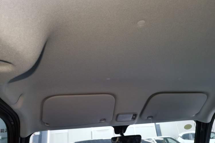 Used Wuling Zhiguang New Energy 2025 Comfort Model Headliner