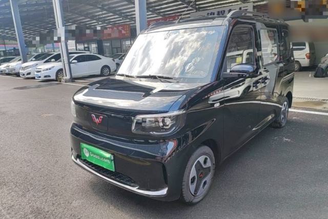 Used Wuling Zhiguang New Energy 2025 Model 305km Ambitious Edition