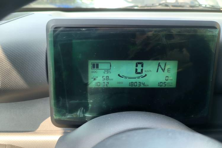 Used Wuling Zhiguang New Energy 2025 Standard Model Instrument Cluster