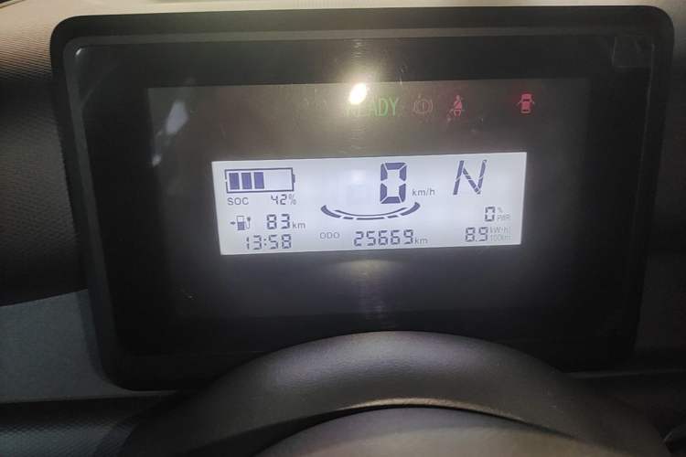 Used Wuling Zhiguang New Energy 2025 Standard Model Instrument Cluster