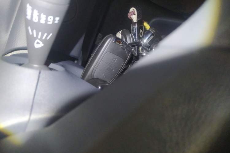 Used Wuling Zhiguang New Energy 2025 Model 305km Ambitious Edition Interior 1