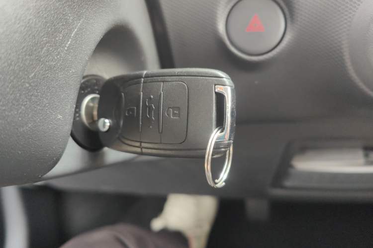Used Wuling Zhiguang New Energy 2025 Comfort Model Interior 1