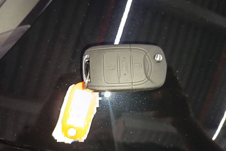 Used Wuling Zhiguang New Energy 2025 Standard Model Interior 1
