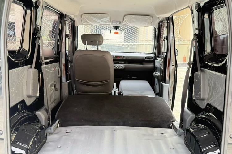 Used Wuling Zhiguang New Energy 2025 Comfort Model Interior 2