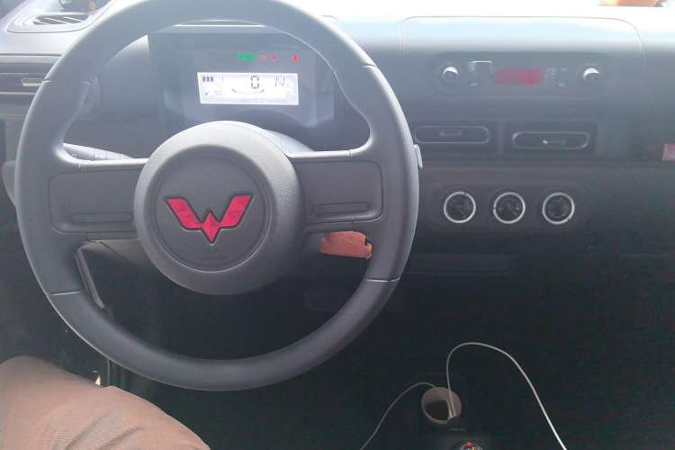 Used Wuling Zhiguang New Energy 2025 Comfort Model Interior 3