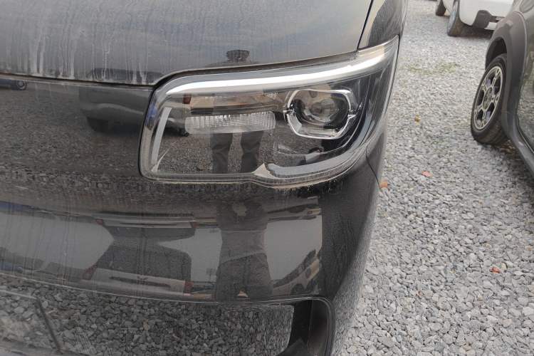 Used Wuling Zhiguang New Energy 2025 Comfort Model Left Front Headlight