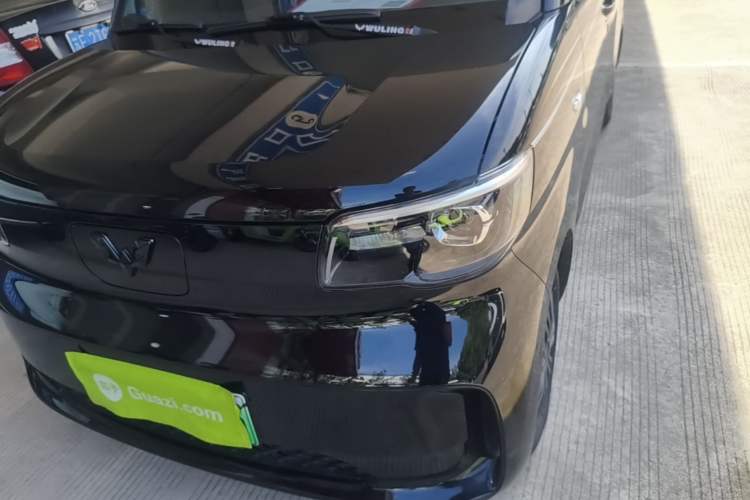 Used Wuling Zhiguang New Energy 2025 Comfort Model Left Front Headlight
