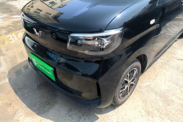 Used Wuling Zhiguang New Energy 2025 Standard Model Left Front Headlight