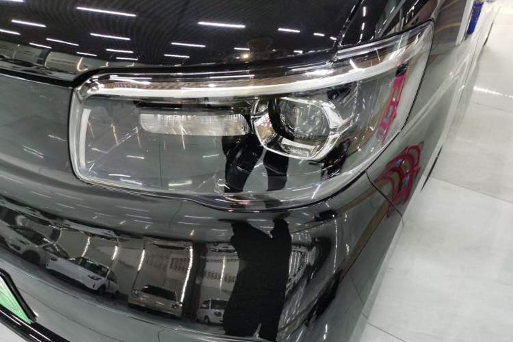 Used Wuling Zhiguang New Energy 2025 Comfort Model Left Front Headlight